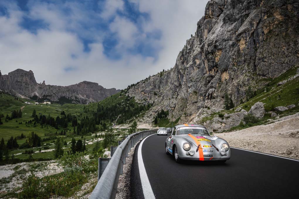 Südtirol Schenna Rallye Oldtimer Porsche 356 Bergstrasse