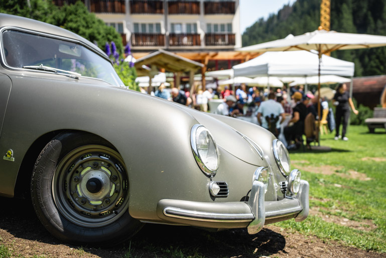 Südtirol Schenna Rallye Oldtimer Porsche 356 Pause